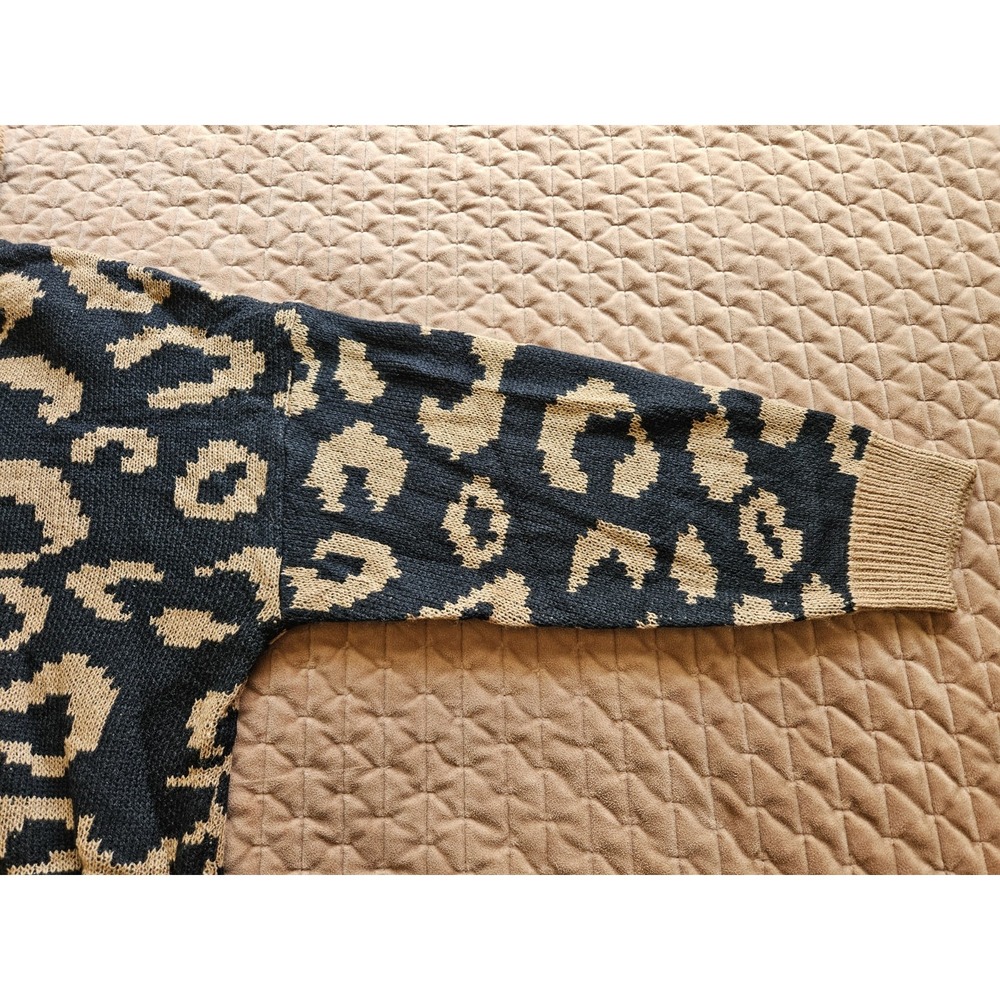 NWT Bloomchic Leopard Jacquard Cowl Neck Soft Pullover Knit Sweater, Plus 24 - Picture 9 of 9